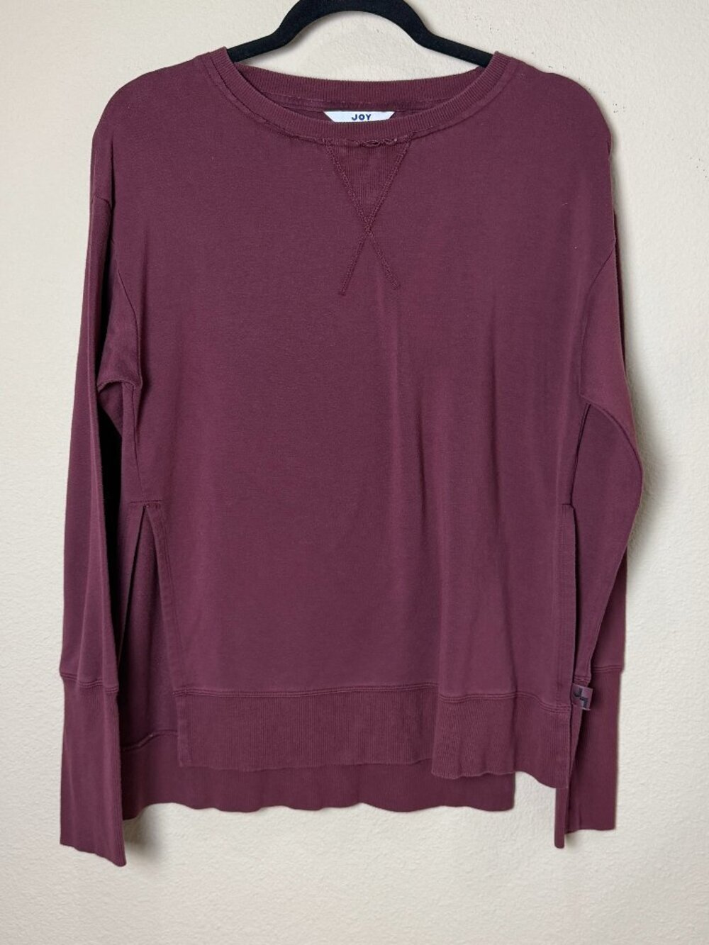 JOYLAB Maroon Burgundy Loose Side Slit Sweatshirt Long Sleeve Tee Top Size Small